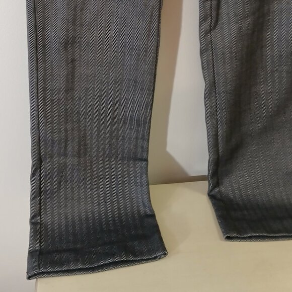 Ann Taylor Loft Petite size 0P black/gray herringbone pattern trousers - Picture 3 of 7